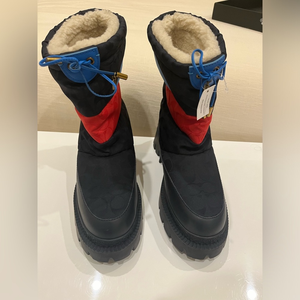 NWT COACH snow boots - size 9.5